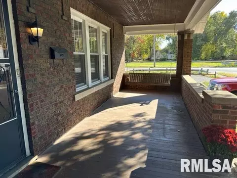 1624 S 2nd St, Springfield, IL 62704 photo 3