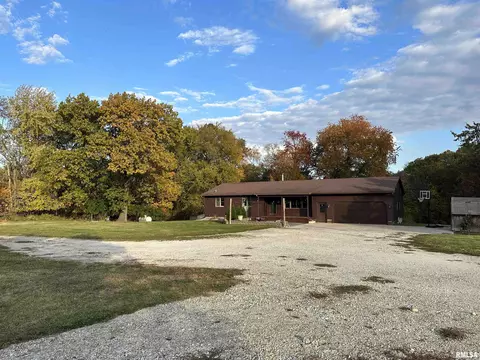 286 170th St, Avon, IL 61415 photo 5