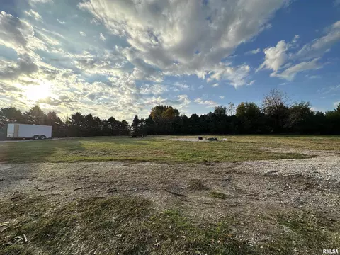 286 170th St, Avon, IL 61415 photo 9