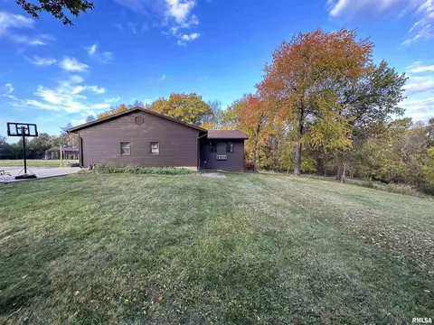 286 170th St, Avon, IL 61415 photo 11