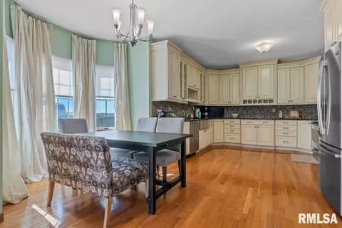 536 Augusta Dr, Chatham, IL 62629 photo 16