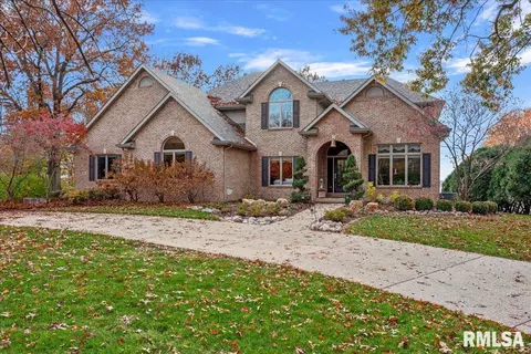 1201 E Lake Shore Dr, Springfield, IL 62712