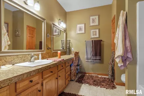 2709 Cronin Dr, Springfield, IL 62711 photo 23