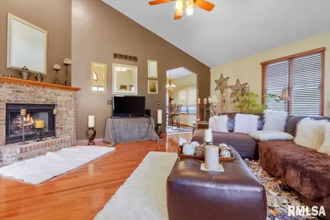 2709 Cronin Dr, Springfield, IL 62711 photo 9