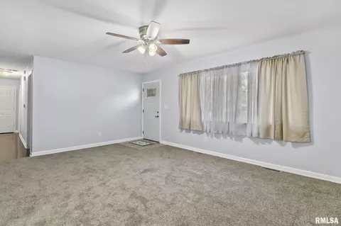 20 Mesa Rd, Springfield, IL 62702 photo 5