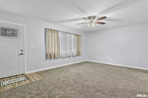 20 Mesa Rd, Springfield, IL 62702 photo 4