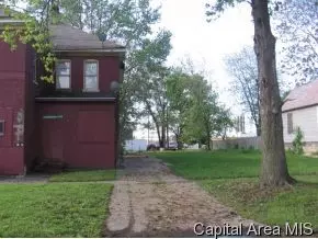 1024 Enos, Springfield, IL 62702 photo 2