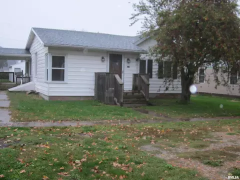 308 N Mason St, Mason City, IL 62664