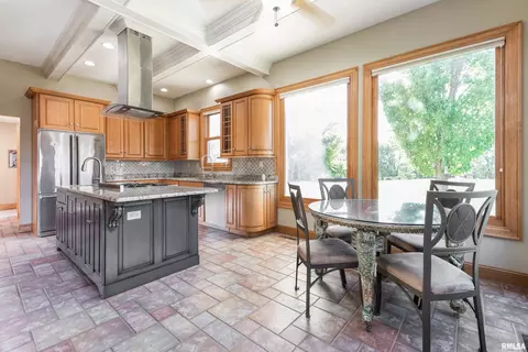 693 E County Road 1375 E County Rd, Lacon, IL 61540 photo 11