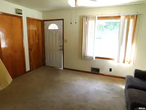 6 Melody Ln, Springfield, IL 62702 photo 7