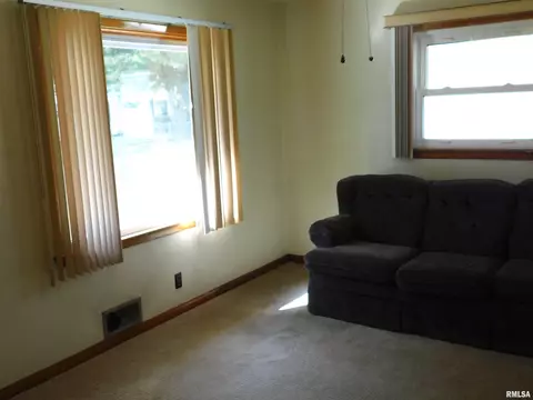 6 Melody Ln, Springfield, IL 62702 photo 8
