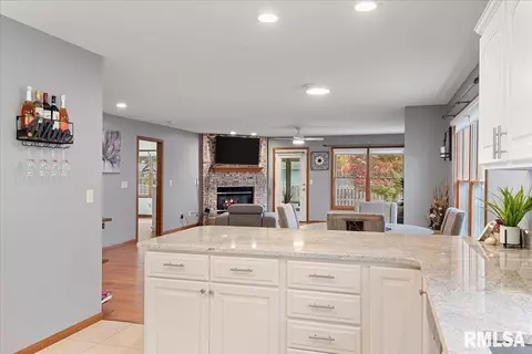 3609 Lytham Dr, Springfield, IL 62712 photo 22