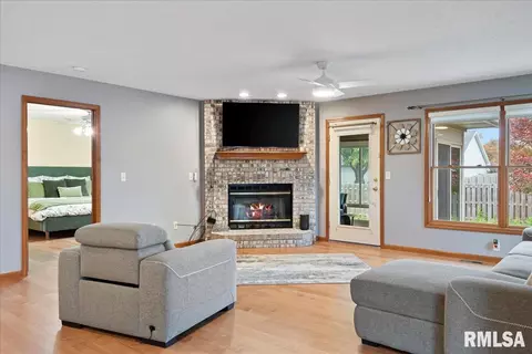 3609 Lytham Dr, Springfield, IL 62712 photo 12