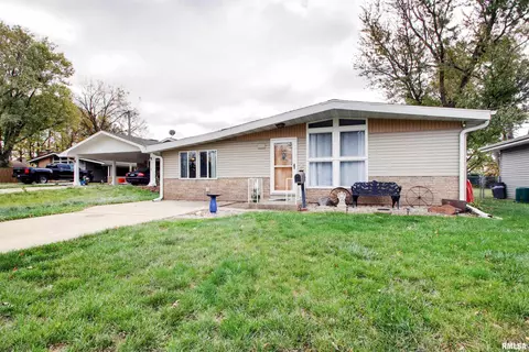2536 Spring St, Quincy, IL 62301