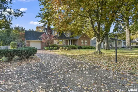 1112 Maple Ave, Springfield, IL 62704 photo 2