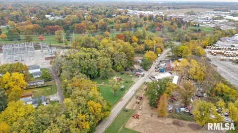View/Area - 2981 Niccolls Rd, Springfield, IL 62702 photo 6 of 9