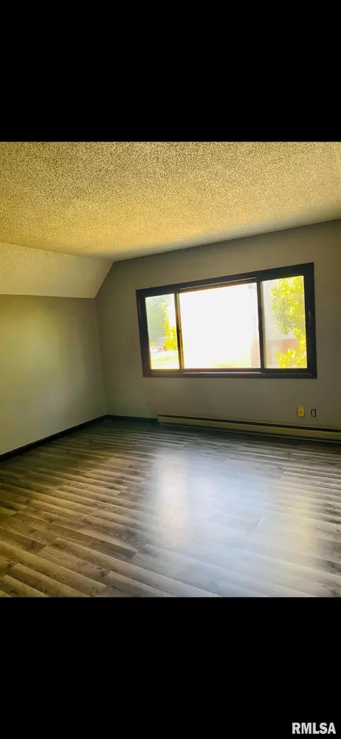 Other - 400 W Allen St, Springfield, IL 62704 photo 2 of 2