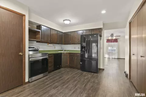 94 Crusaders Rd, Springfield, IL 62704 photo 13