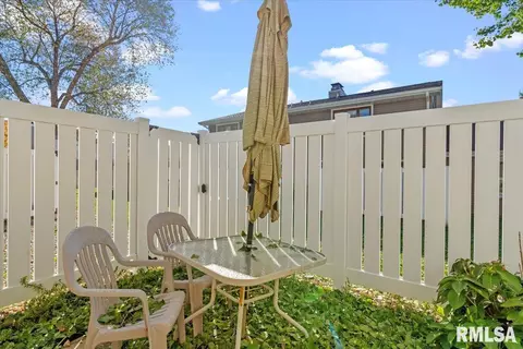 70 Brookside Pl, Springfield, IL 62704 photo 26