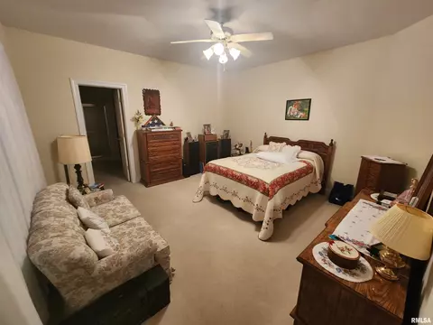 2001 Monteford Cul-de-sac, Springfield, IL 62704 photo 7