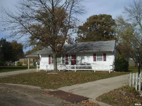 11 Laurel Ct, South Jacksonville, IL 62650
