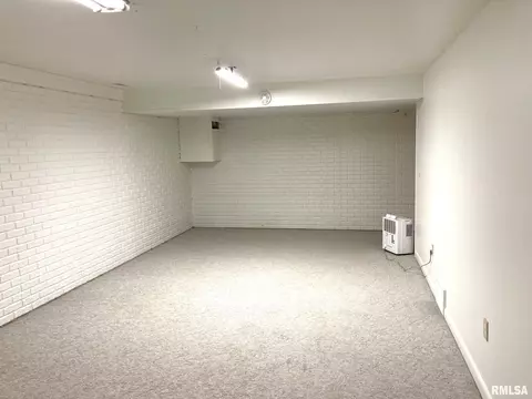 6433 Poe St, Springfield, IL 62707 photo 28