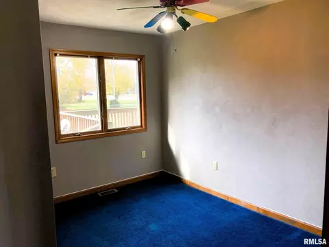 6433 Poe St, Springfield, IL 62707 photo 14