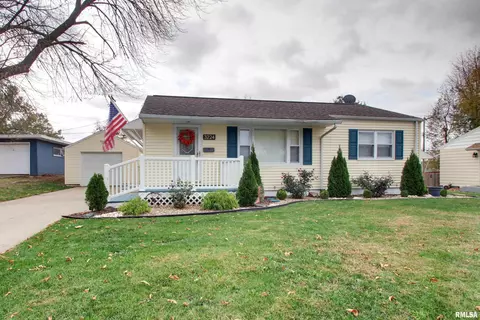 3224 College Ave, Quincy, IL 62301
