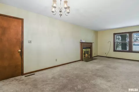 186 Cravens Rd, Springfield, IL 62712 photo 7