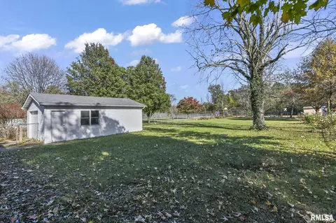 18 Babiak Ln, Springfield, IL 62702 photo 32