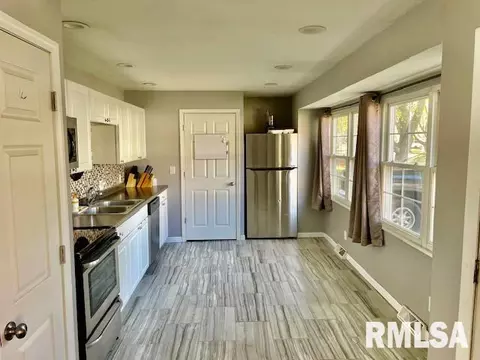 2612 E Griffiths St, Springfield, IL 62703 photo 5