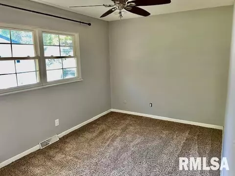 2612 E Griffiths St, Springfield, IL 62703 photo 7