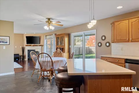 1005 Post Rd, Springfield, IL 62712 photo 11