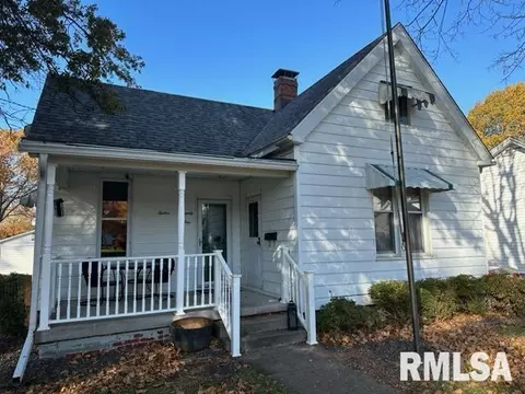 1221 S East St, Jacksonville, IL 62650