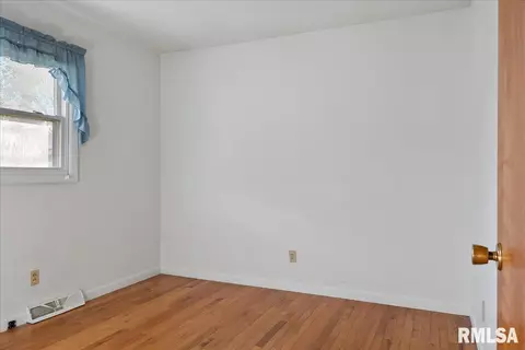 1804 Albert St, Springfield, IL 62702 photo 13