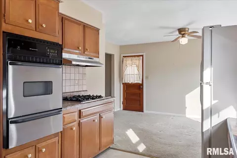 1804 Albert St, Springfield, IL 62702 photo 11