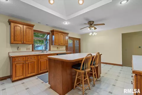 2508 Queensway Rd, Springfield, IL 62702 photo 6