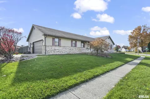 300 Appomattox Dr, Springfield, IL 62711 photo 4