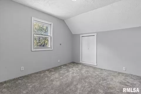 913 Patton Ave, Springfield, IL 62702 photo 23