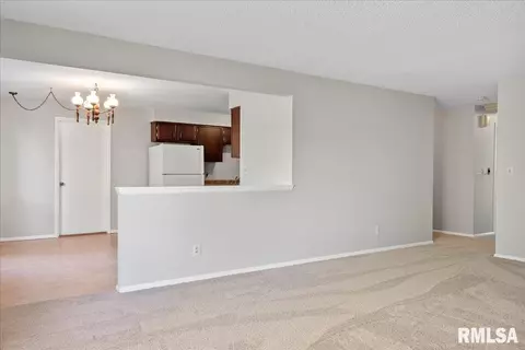 243 Nottingham Rd, Springfield, IL 62704 photo 6