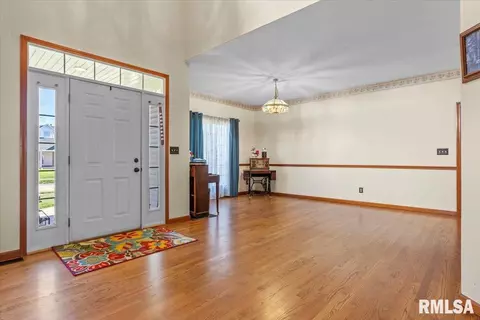 321 Keystone Dr, Chatham, IL 62629 photo 10