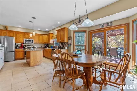 321 Keystone Dr, Chatham, IL 62629 photo 15