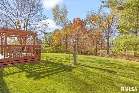 321 Keystone Dr, Chatham, IL 62629 photo 6