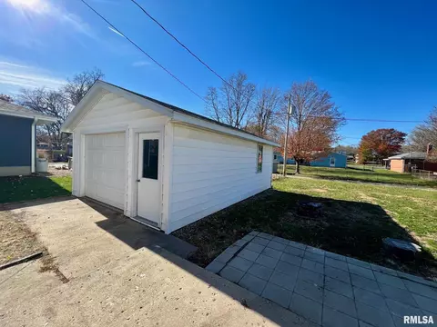 514 N Scott St, Mount Pulaski, IL 62548 photo 26