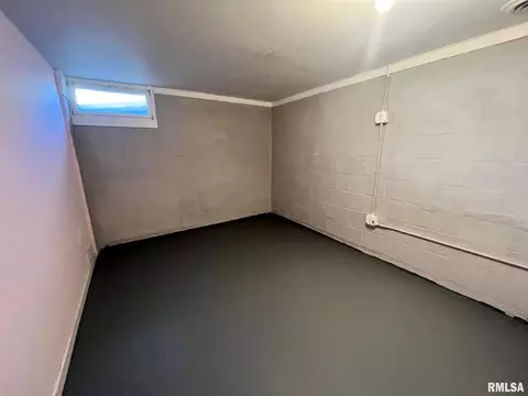 514 N Scott St, Mount Pulaski, IL 62548 photo 19