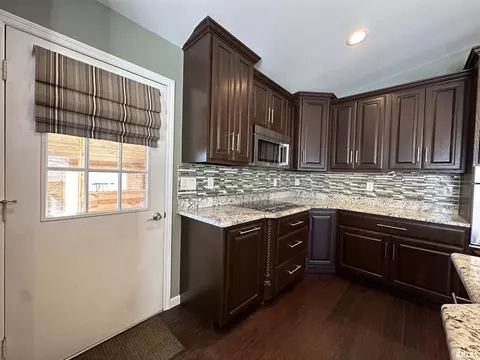 69 Bricker Cir, Avon, IL 61415 photo 25