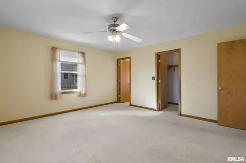 3060 Biscayne Dr, Springfield, IL 62707 photo 15