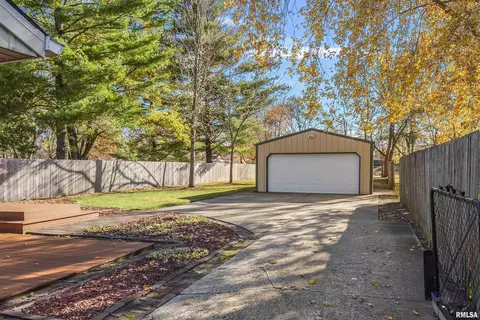 2714 Black Ave, Springfield, IL 62702 photo 22