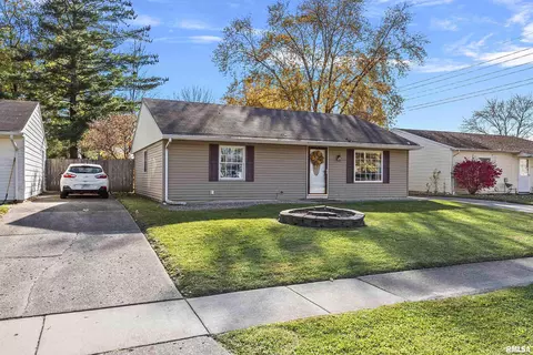 2714 Black Ave, Springfield, IL 62702 photo 3