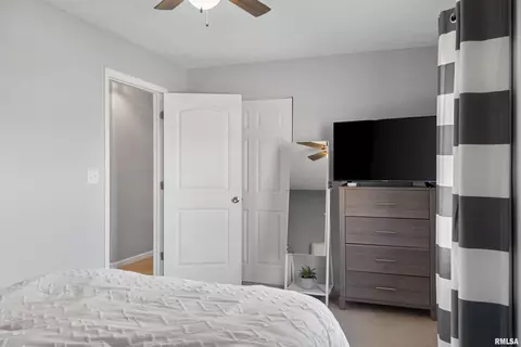 2714 Black Ave, Springfield, IL 62702 photo 16